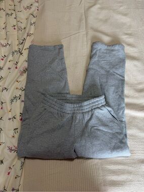 Aritzia TNA lounge pants